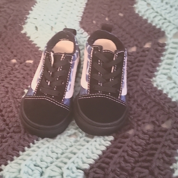 Toddler vans - Picture 2 of 4